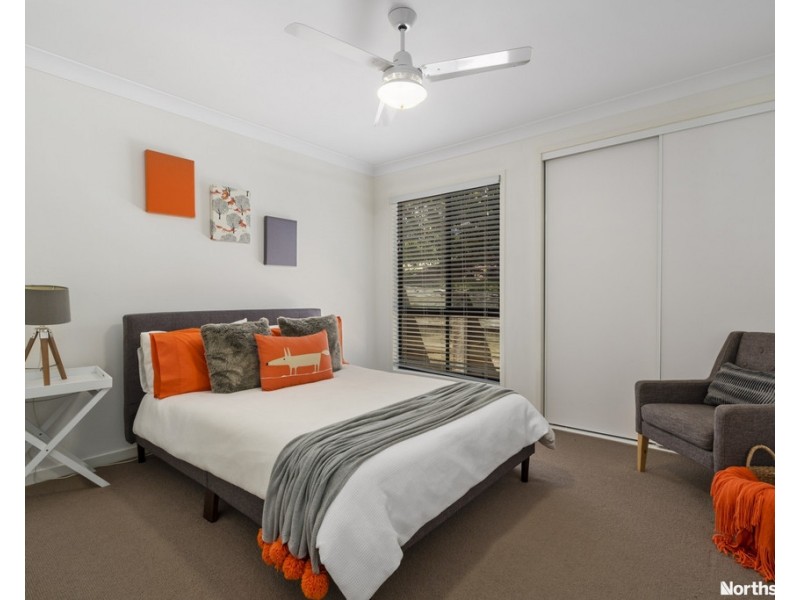 14 Roundelay Ct, Eatons Hill QLD 4037