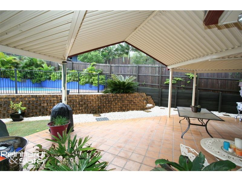 5 Rothschild St, Eatons Hill QLD 4037