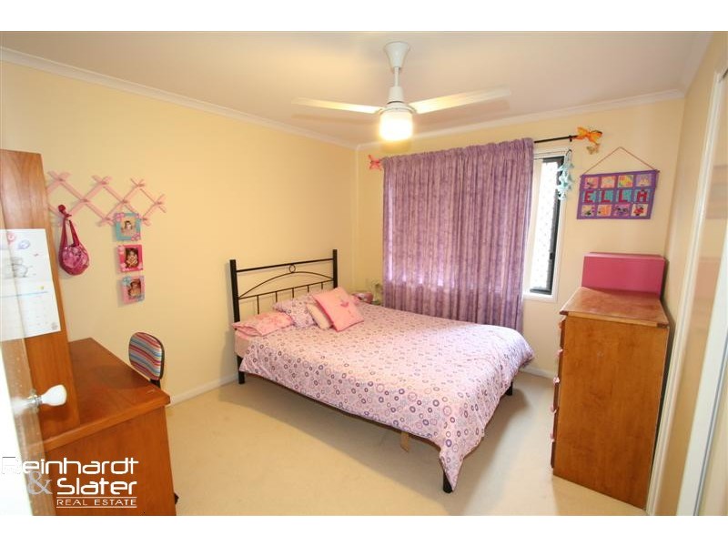 5 Rothschild St, Eatons Hill QLD 4037
