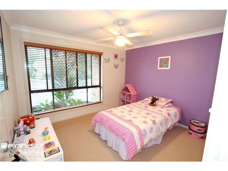 33 Bayberry Cr, Warner QLD 4500
