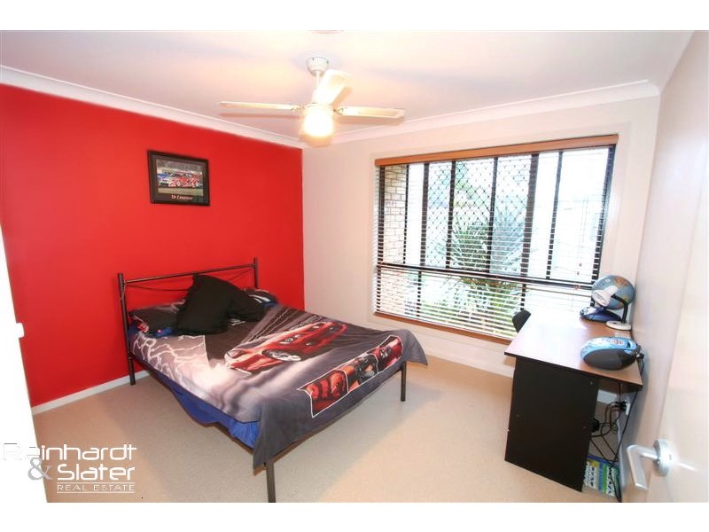 33 Bayberry Cr, Warner QLD 4500