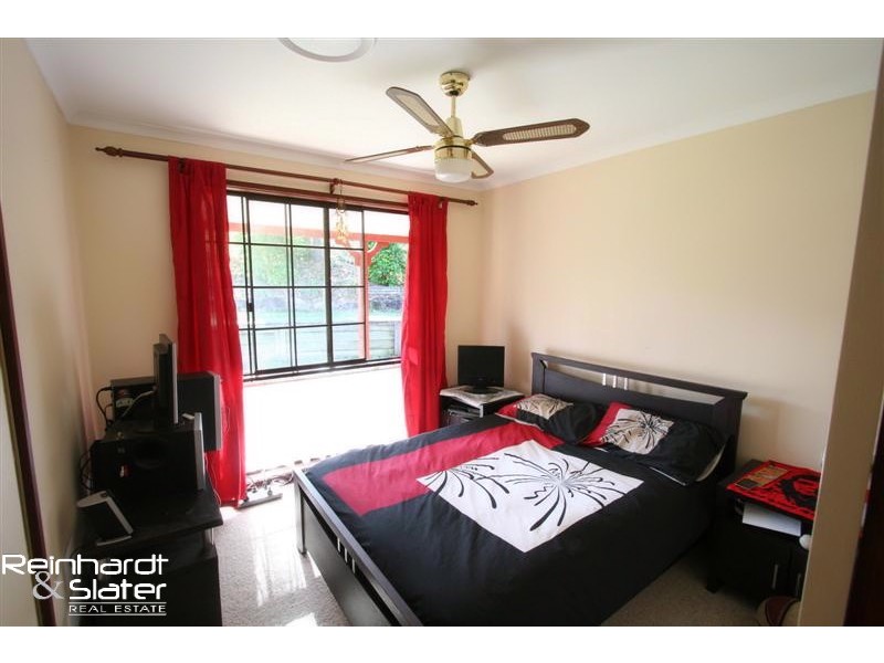 34 Hidden Valley Dr, Eatons Hill QLD 4037