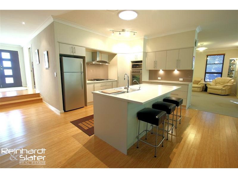 10 Pearson Court, North Lakes QLD 4509