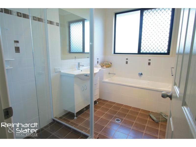 10 Pearson Court, North Lakes QLD 4509