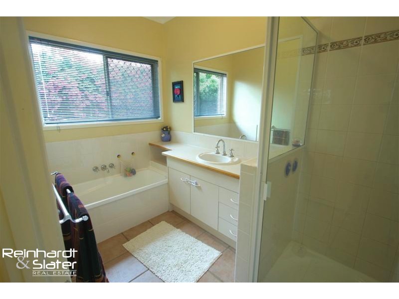 13 Duet Ct, Eatons Hill QLD 4037