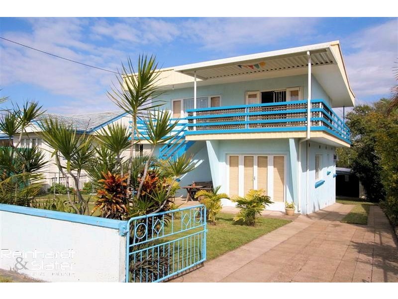 17 Yanderra Ave, Arana Hills QLD 4054