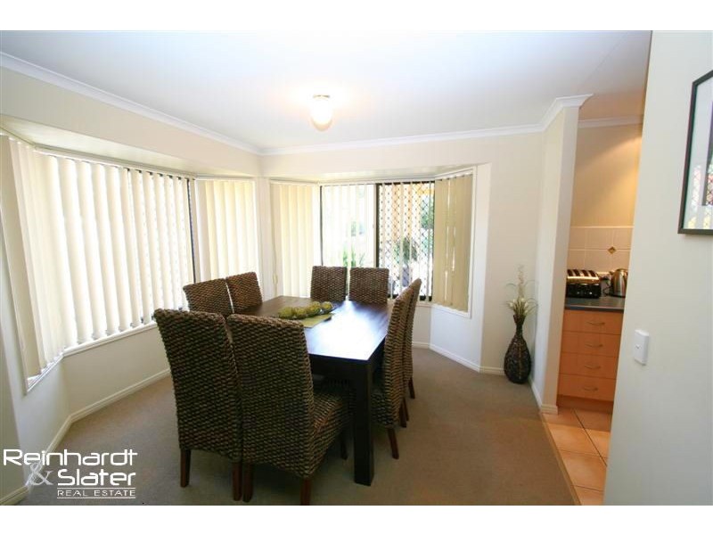 124 Saraband Dr, Eatons Hill QLD 4037