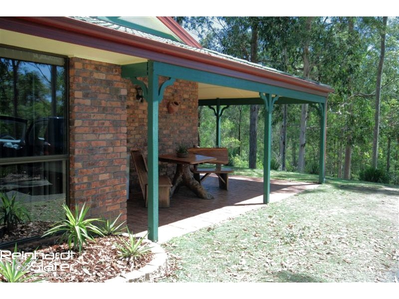 5 Clematis Ct, Cashmere QLD 4500