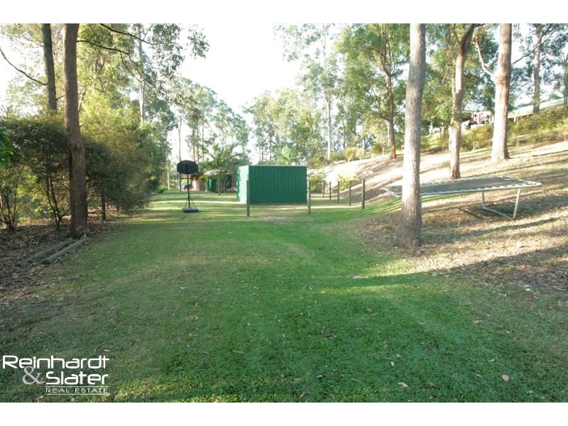 5 Clematis Ct, Cashmere QLD 4500
