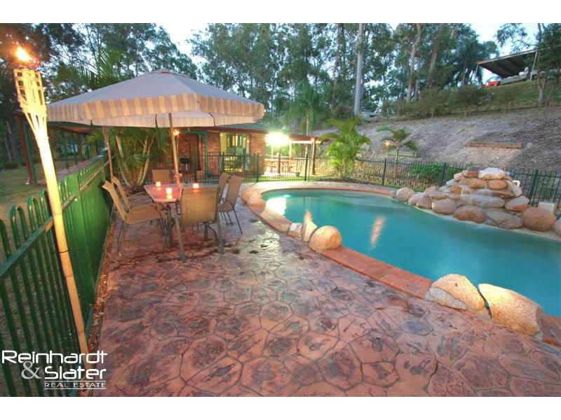 5 Clematis Ct, Cashmere QLD 4500