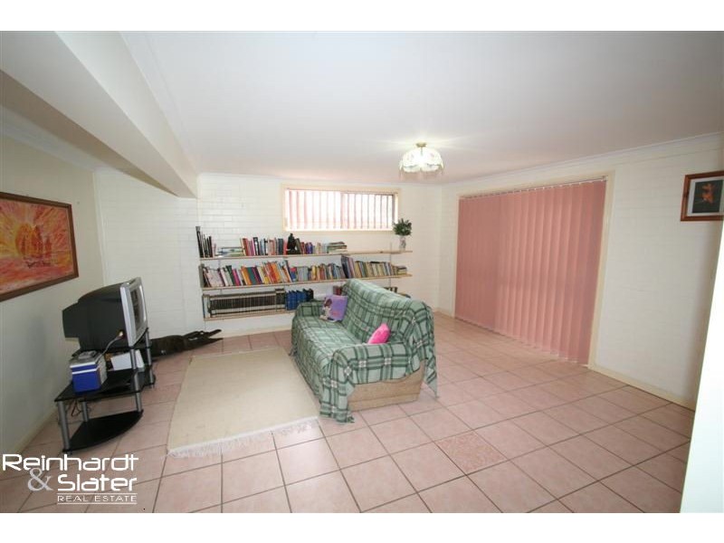 5 Bowen Ave, Albany Creek QLD 4035