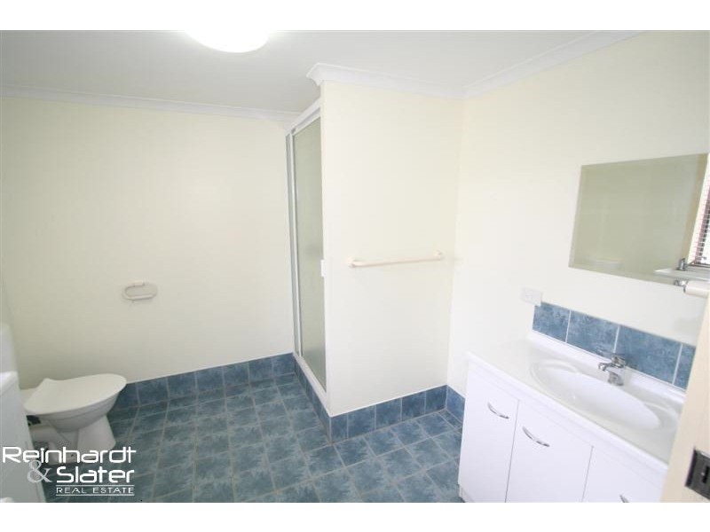 5 Bowen Ave, Albany Creek QLD 4035