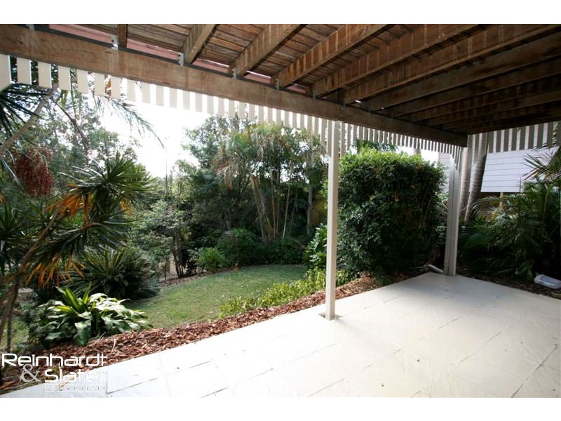 42 Leatherwood Dr, Arana Hills QLD 4054