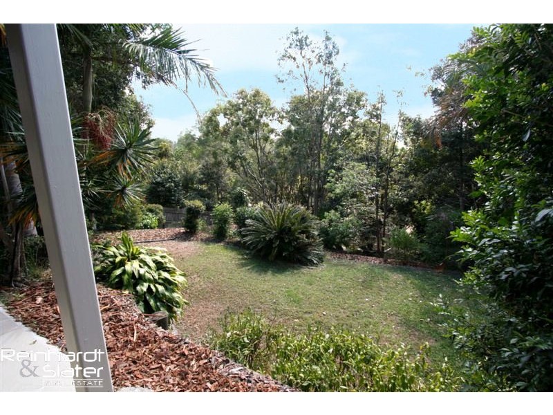 42 Leatherwood Dr, Arana Hills QLD 4054