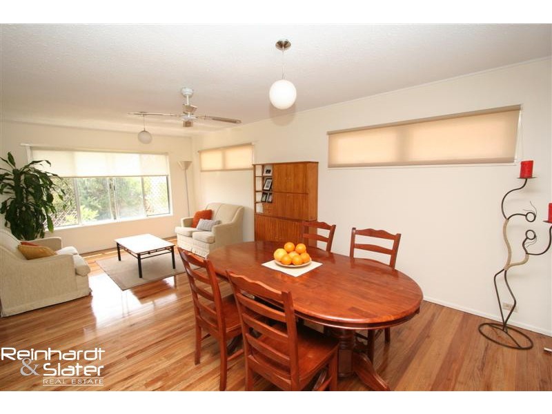 4 Jacaranda Dr, Albany Creek QLD 4035