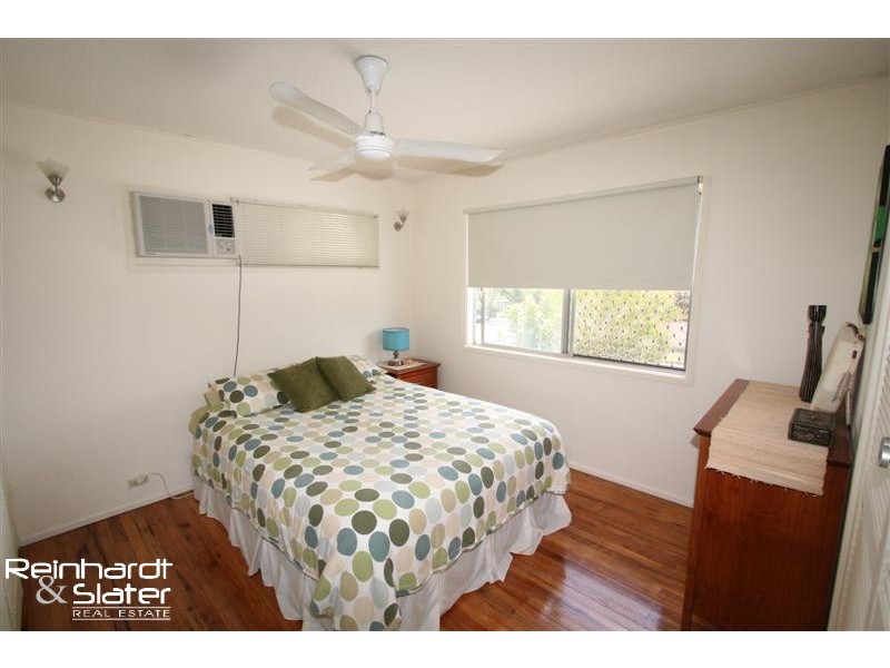 4 Jacaranda Dr, Albany Creek QLD 4035