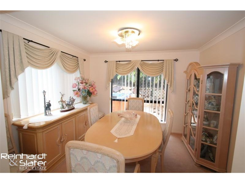 1 Handel Ct, Eatons Hill QLD 4037