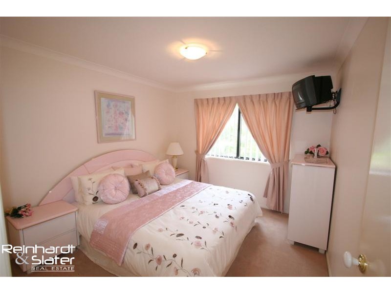 1 Handel Ct, Eatons Hill QLD 4037