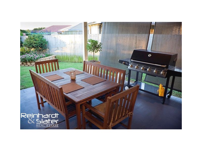 30 Blue Mountain Cr, Warner QLD 4500