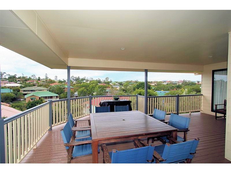 5 Sylvia Ct, Eatons Hill QLD 4037