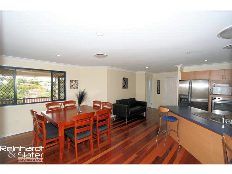 5 Sylvia Ct, Eatons Hill QLD 4037