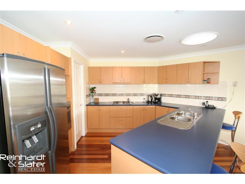 5 Sylvia Ct, Eatons Hill QLD 4037