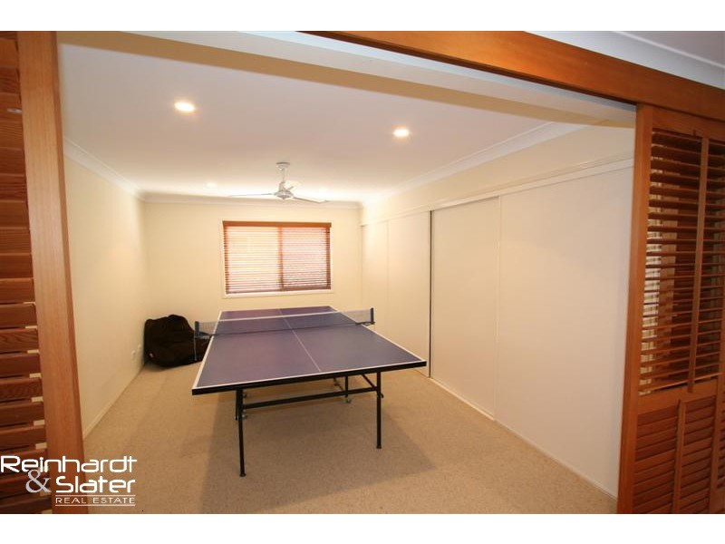 30 Country Club Dr, Albany Creek QLD 4035