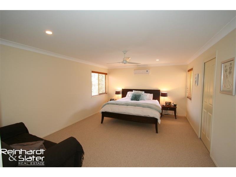 30 Country Club Dr, Albany Creek QLD 4035