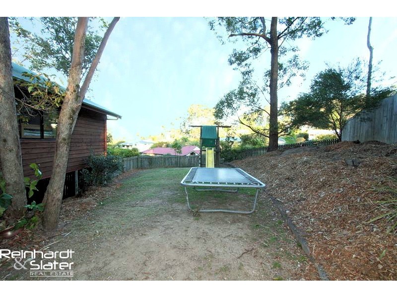 62 Linkwood Dr, Ferny Hills QLD 4055