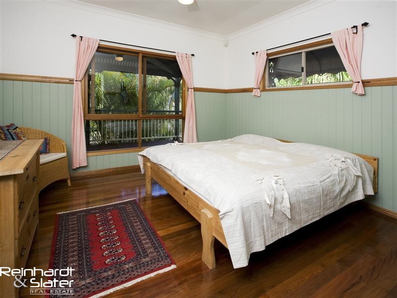 21 Clematis Ct, Cashmere QLD 4500