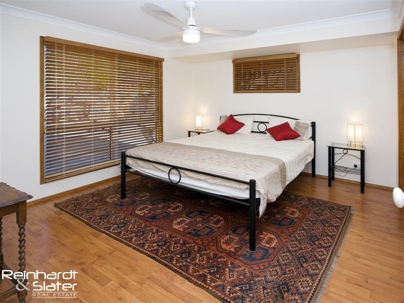 21 Clematis Ct, Cashmere QLD 4500