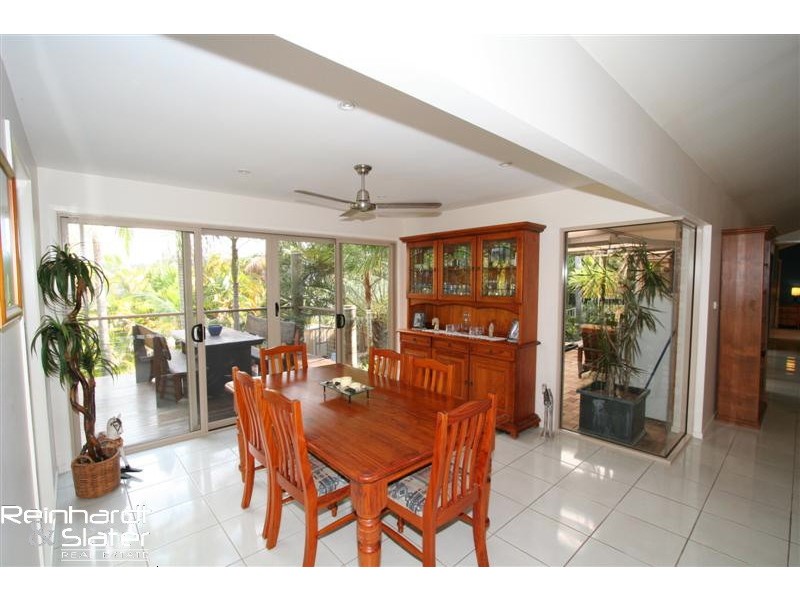 35 Daniel Dr, Albany Creek QLD 4035