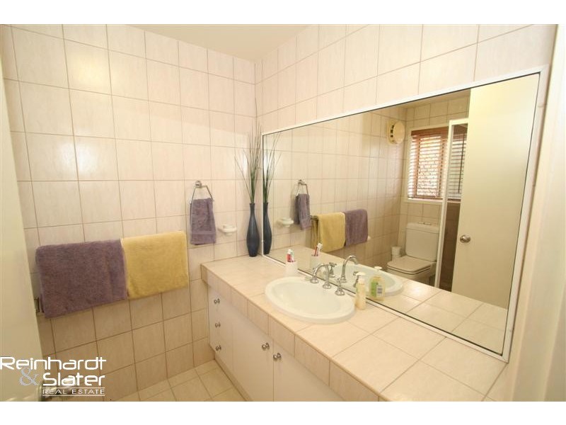 35 Daniel Dr, Albany Creek QLD 4035