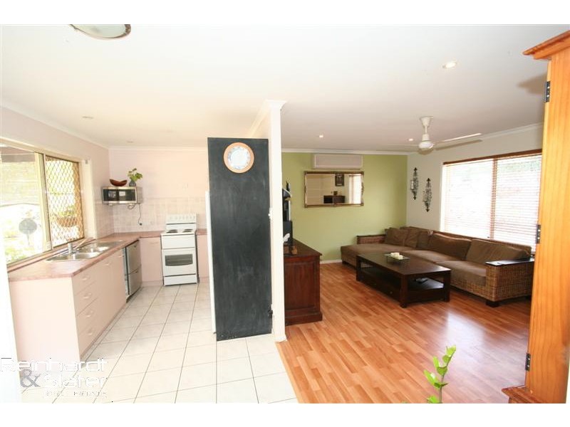 185  Church Rd, Eatons Hill QLD 4037