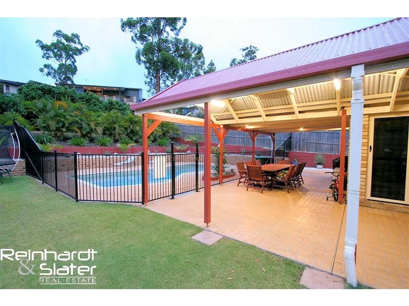 5 Corvus Dr, Cashmere QLD 4500