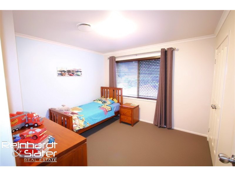 5 Corvus Dr, Cashmere QLD 4500