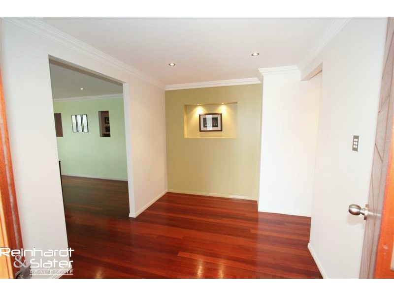 83 Corvus Dr, Cashmere QLD 4500