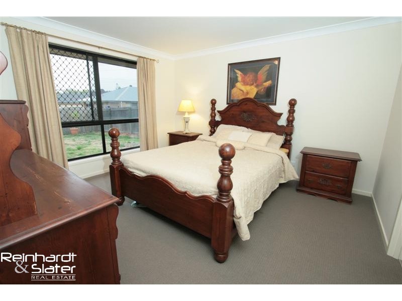 19 Denali Cct, Warner QLD 4500