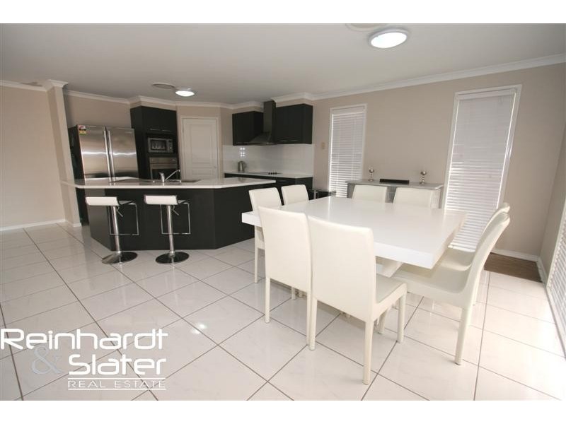 40 Oakwood Rd, Warner QLD 4500