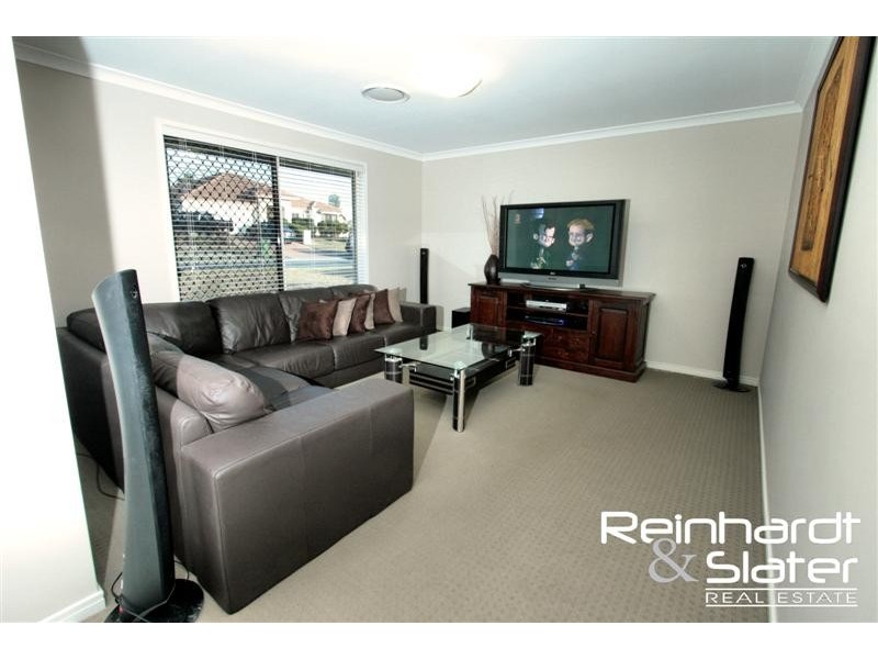 40 Oakwood Rd, Warner QLD 4500