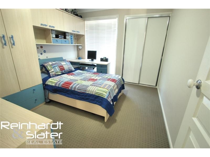 40 Oakwood Rd, Warner QLD 4500