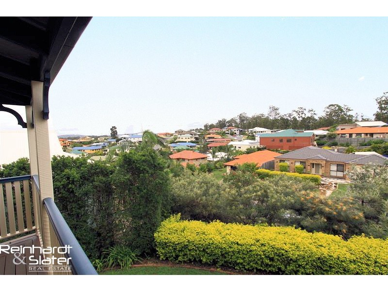 10 Rothschild St, Eatons Hill QLD 4037