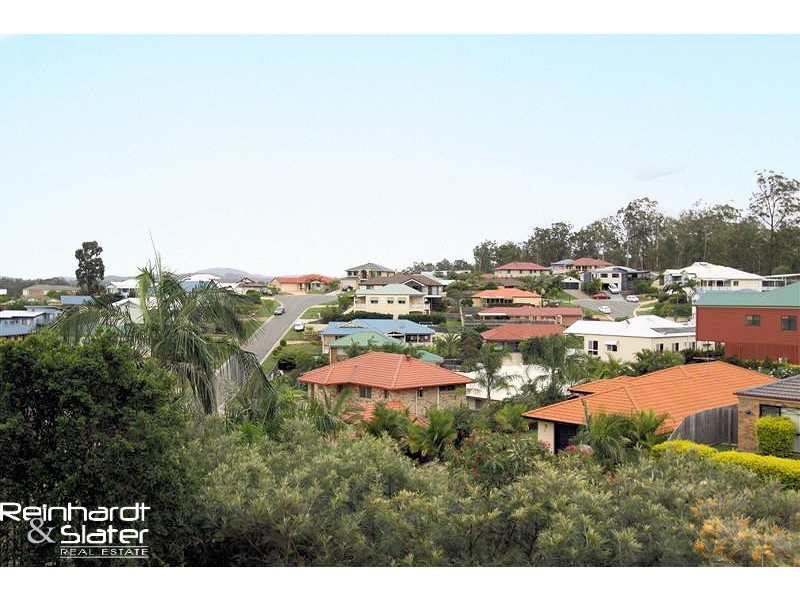 10 Rothschild St, Eatons Hill QLD 4037
