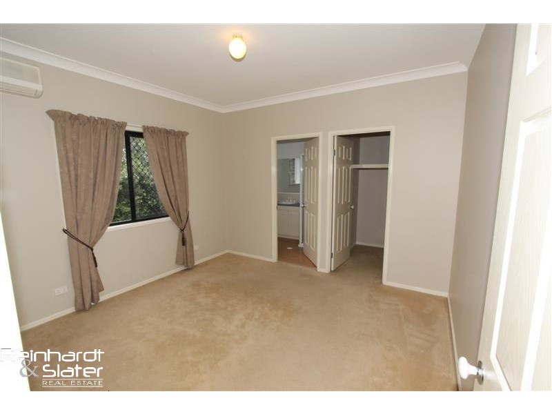 10 Rothschild St, Eatons Hill QLD 4037