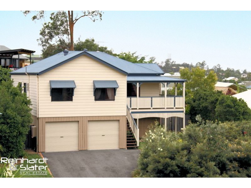 10 Rothschild St, Eatons Hill QLD 4037