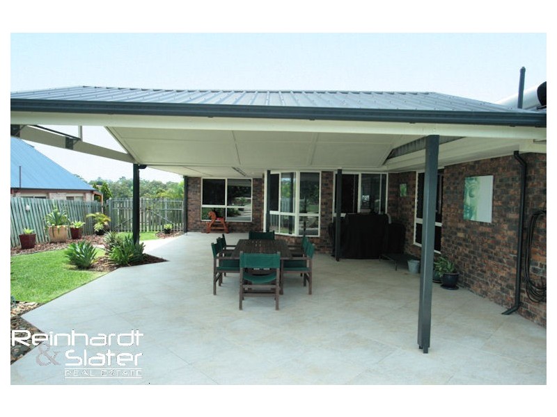 6 Tiffany Ct, Eatons Hill QLD 4037