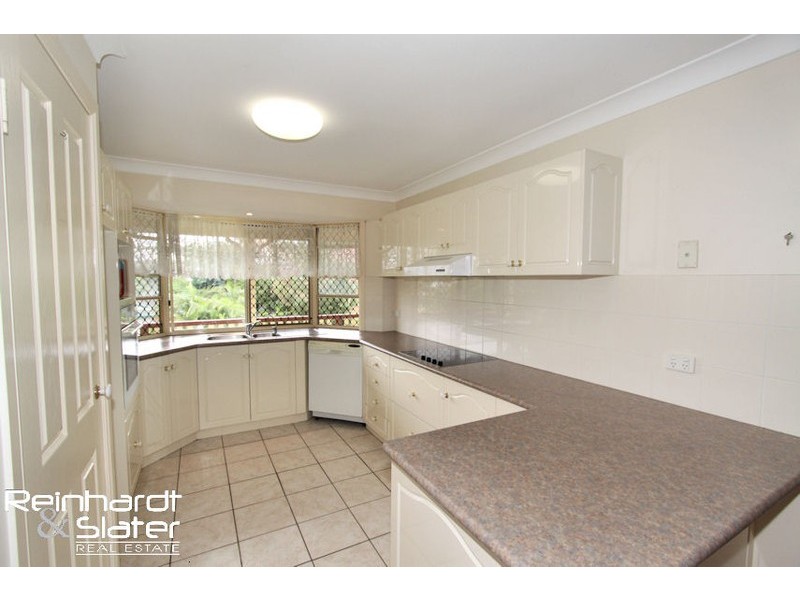 7 Longreef Ct, Albany Creek QLD 4035