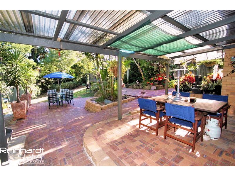 20 Doulton St, Stafford Heights QLD 4053