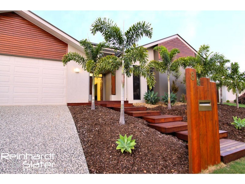 8 Twin Lakes Dr, Murrumba Downs QLD 4503