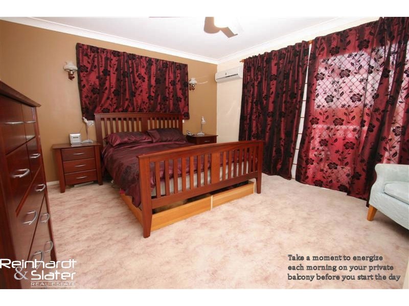 33 Daniel Dr, Albany Creek QLD 4035